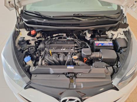 HYUNDAI HB 20 Hatch 1.6 16V 4P FLEX COMFORT PLUS AUTOMTICO, Foto 17