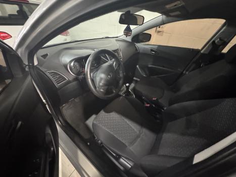 HYUNDAI HB 20 Hatch 1.0 12V 4P FLEX UNIQUE, Foto 2