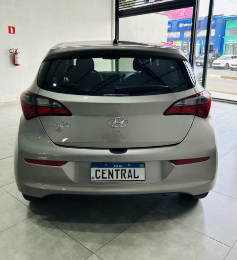 HYUNDAI HB 20 Hatch 1.0 12V 4P FLEX UNIQUE, Foto 3