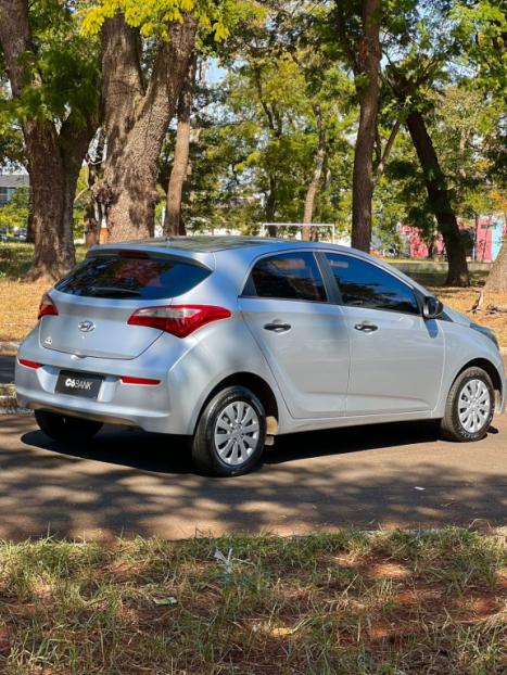 HYUNDAI HB 20 Hatch 1.0 12V 4P FLEX UNIQUE, Foto 3