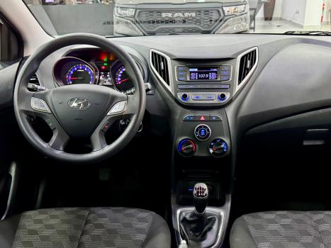 HYUNDAI HB 20 Hatch 1.6 16V 4P FLEX COMFORT PLUS, Foto 9
