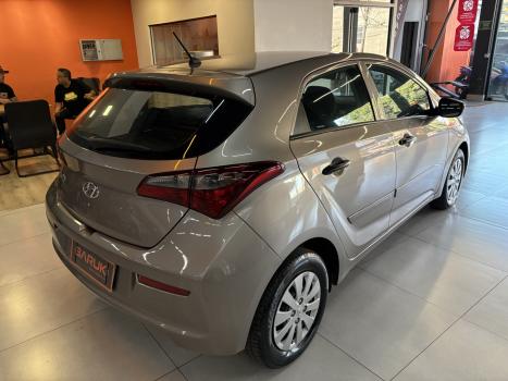 HYUNDAI HB 20 Hatch 1.0 12V 4P FLEX UNIQUE, Foto 10