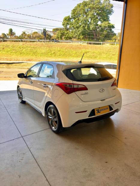 HYUNDAI HB 20 Hatch 1.6 16V 4P FLEX SPICY, Foto 4