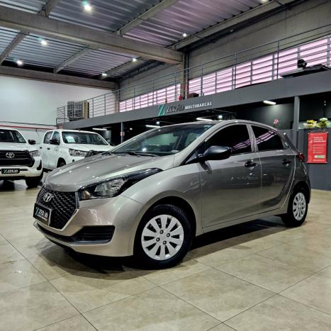 HYUNDAI HB 20 Hatch 1.0 12V 4P FLEX UNIQUE, Foto 3