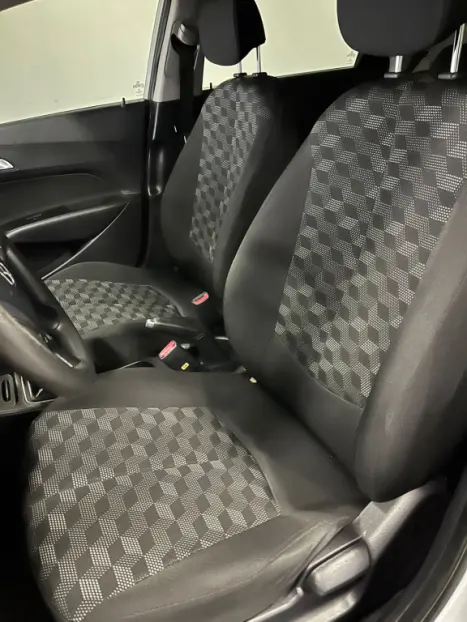 HYUNDAI HB 20 Hatch 1.6 16V 4P FLEX COMFORT PLUS, Foto 12