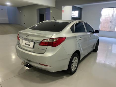 HYUNDAI HB 20 Sedan 1.6 16V 4P FLEX COMFORT PLUS, Foto 6