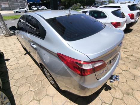 HYUNDAI HB 20 Sedan 1.6 16V 4P FLEX COMFORT PLUS, Foto 4