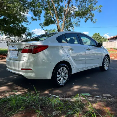 HYUNDAI HB 20 Sedan 1.6 16V 4P FLEX COMFORT PLUS, Foto 7