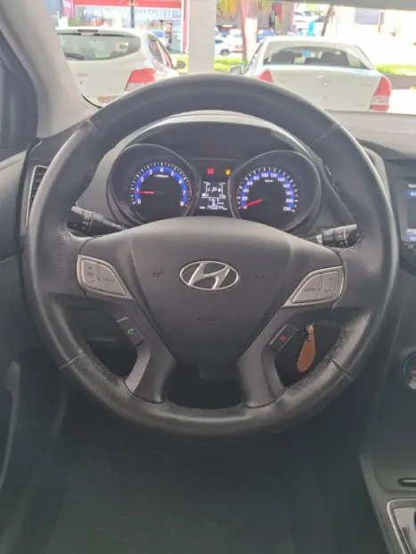 HYUNDAI HB 20 Sedan 1.6 16V 4P FLEX COMFORT PLUS AUTOMTICO, Foto 8