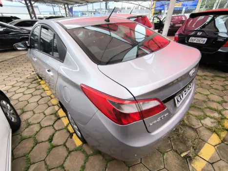 HYUNDAI HB 20 Sedan 1.6 16V 4P FLEX COMFORT PLUS, Foto 4