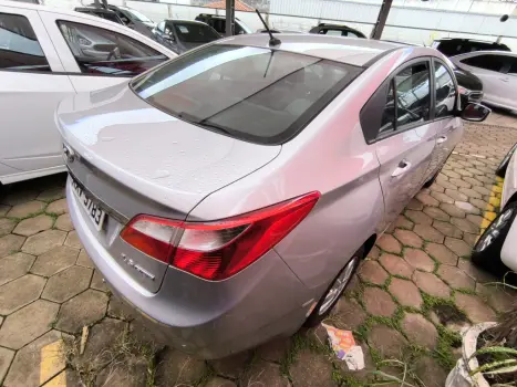 HYUNDAI HB 20 Sedan 1.6 16V 4P FLEX COMFORT PLUS, Foto 5