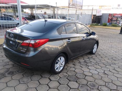 HYUNDAI HB 20 Sedan 1.6 16V 4P FLEX PREMIUM AUTOMTICO, Foto 5