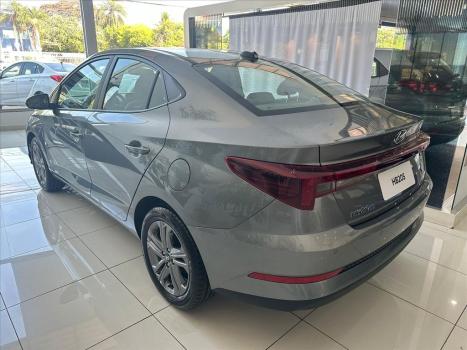 HYUNDAI HB 20 Sedan 1.0 12V 4P FLEX TGDI TURBO COMFORT AUTOMTICO, Foto 4