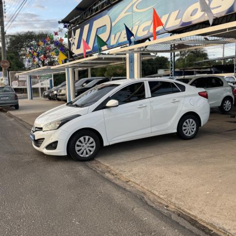 HYUNDAI HB 20 Sedan 1.0 12V 4P FLEX COMFORT PLUS, Foto 8