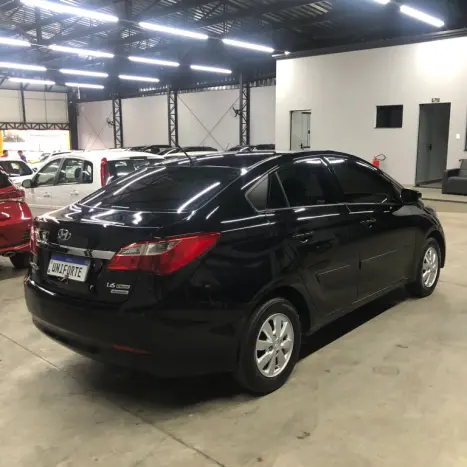 HYUNDAI HB 20 Sedan 1.6 16V 4P FLEX COMFORT PLUS AUTOMTICO, Foto 6