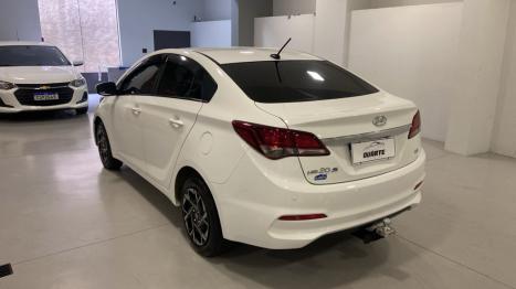 HYUNDAI HB 20 Sedan 1.6 16V 4P FLEX COMFORT PLUS, Foto 4
