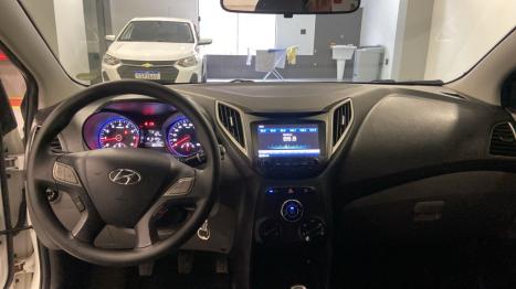 HYUNDAI HB 20 Sedan 1.6 16V 4P FLEX COMFORT PLUS, Foto 10