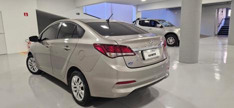 HYUNDAI HB 20 Sedan 1.0 12V 4P FLEX COMFORT PLUS TURBO, Foto 5