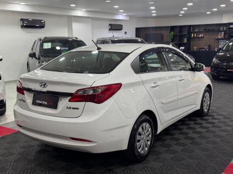 HYUNDAI HB 20 Sedan 1.6 16V 4P FLEX COMFORT PLUS, Foto 4