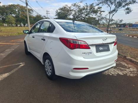 HYUNDAI HB 20 Sedan 1.0 12V 4P FLEX COMFORT PLUS, Foto 3