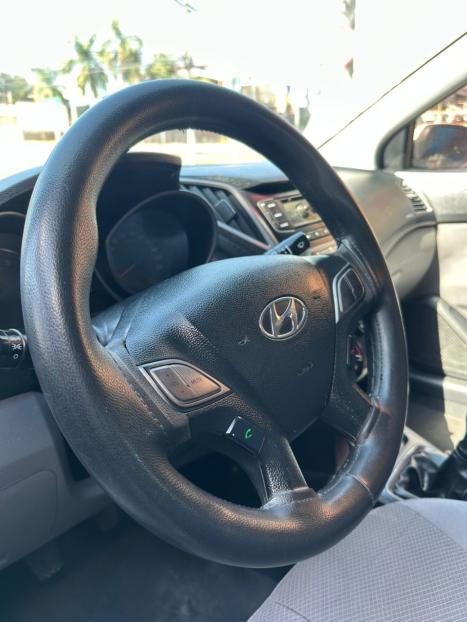 HYUNDAI HB 20 Sedan 1.0 12V 4P FLEX COMFORT PLUS, Foto 7