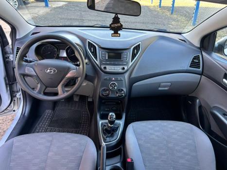 HYUNDAI HB 20 Sedan 1.6 16V 4P FLEX COMFORT STYLE, Foto 8