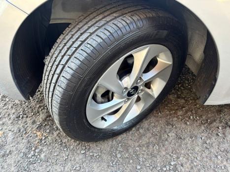 HYUNDAI HB 20 Sedan 1.6 16V 4P FLEX COMFORT STYLE, Foto 13