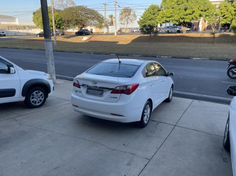 HYUNDAI HB 20 Sedan 1.6 16V 4P FLEX PREMIUM, Foto 2