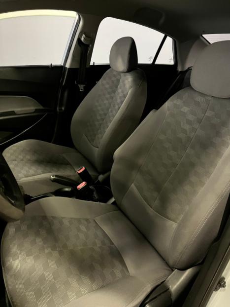 HYUNDAI HB 20 Sedan 1.6 16V 4P FLEX COMFORT PLUS AUTOMTICO, Foto 14
