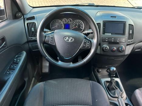 HYUNDAI I30 2.0 16V 4P, Foto 7