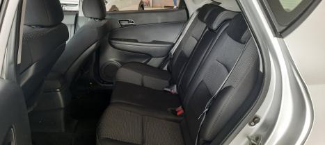 HYUNDAI I30 2.0 16V 4P, Foto 3