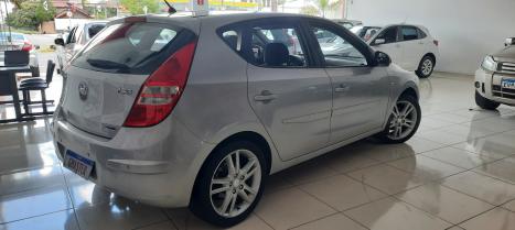 HYUNDAI I30 2.0 16V 4P, Foto 5