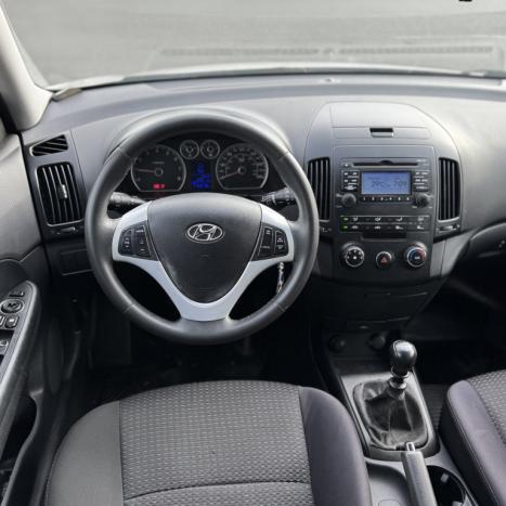 HYUNDAI I30 2.0 16V 4P GLS, Foto 2