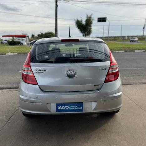 HYUNDAI I30 2.0 16V 4P GLS, Foto 3
