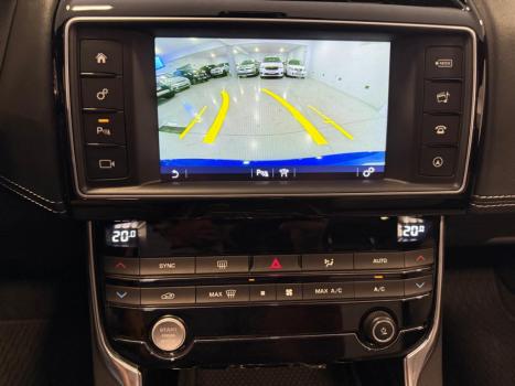 JAGUAR XE 2.0 16V 4P R-SPORT 250 TURBO AUTOMTICO, Foto 12