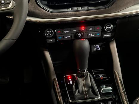 JEEP Commander 2.0 16V 4P HURRICANE 4 TURBO OVERLAND AUTOMTICO, Foto 18