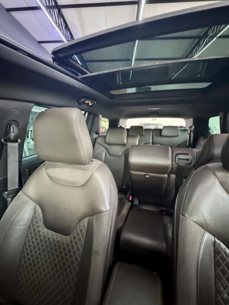 JEEP Commander 2.0 16V 4P TD380 OVERLAND TURBO DIESEL AUTOMTICO, Foto 13