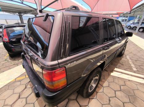 JEEP Grand Cherokee 3.6 V6 24V 4P 4X4 LAREDO AUTOMTICO, Foto 5