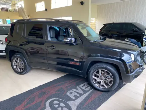 JEEP Renegade 2.0 16V 4P TURBO DIESEL 75 ANOS 4X4 AUTOMTICO, Foto 3