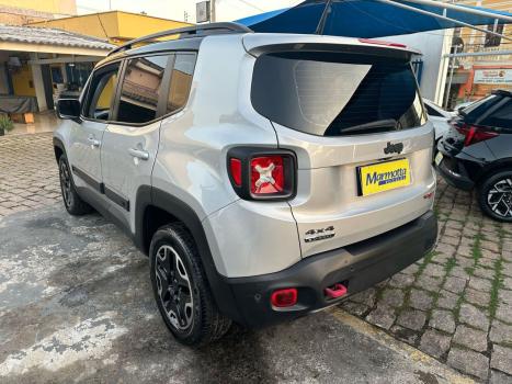 JEEP Renegade 2.0 16V 4P TURBO DIESEL TRAILHAWK 4X4 AUTOMTICO, Foto 4