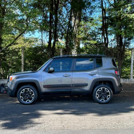 JEEP Renegade 2.0 16V 4P TURBO DIESEL TRAILHAWK 4X4 AUTOMTICO, Foto 2
