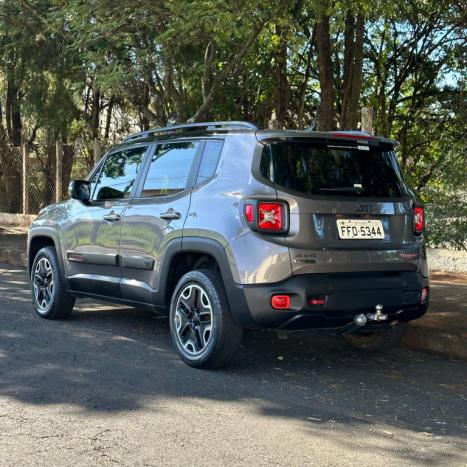 JEEP Renegade 2.0 16V 4P TURBO DIESEL TRAILHAWK 4X4 AUTOMTICO, Foto 3
