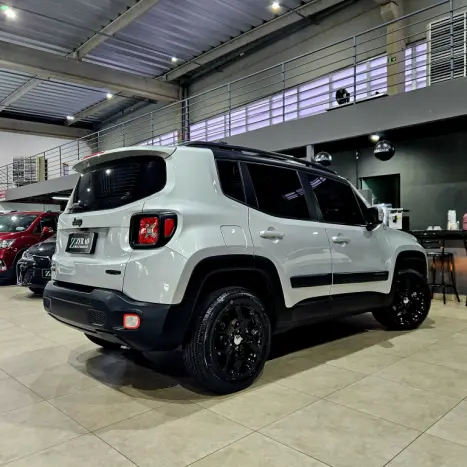 JEEP Renegade 2.0 16V 4P TURBO DIESEL LONGITUDE 4X4 AUTOMTICO, Foto 4