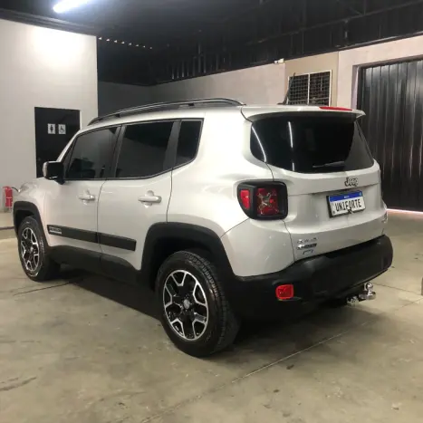 JEEP Renegade 2.0 16V 4P TURBO DIESEL LONGITUDE 4X4 AUTOMTICO, Foto 4
