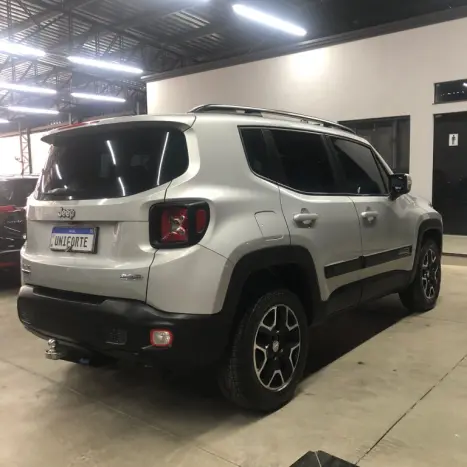 JEEP Renegade 2.0 16V 4P TURBO DIESEL LONGITUDE 4X4 AUTOMTICO, Foto 6