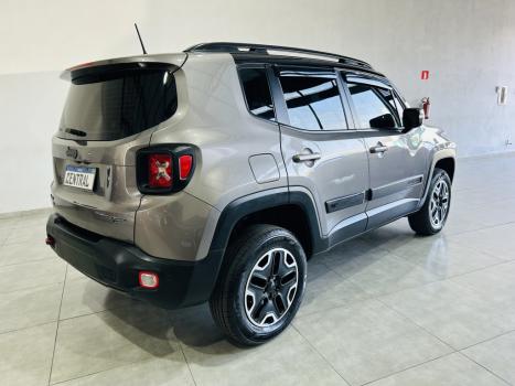 JEEP Renegade 2.0 16V 4P TURBO DIESEL TRAILHAWK 4X4 AUTOMTICO, Foto 5