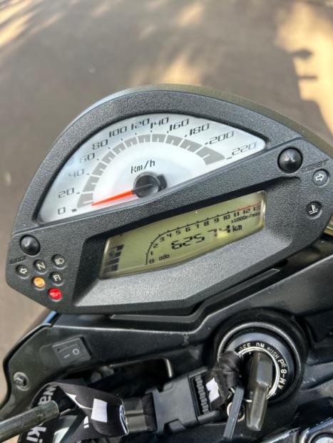 KAWASAKI ER-6N 650 ABS, Foto 6