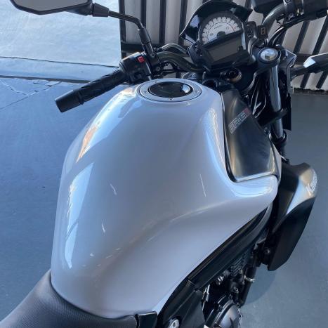 KAWASAKI ER-6N 650 ABS, Foto 3