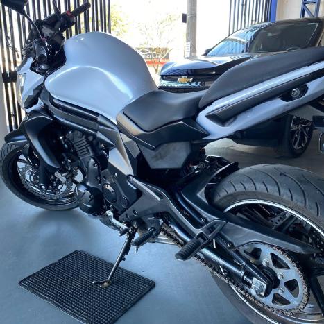 KAWASAKI ER-6N 650 ABS, Foto 5