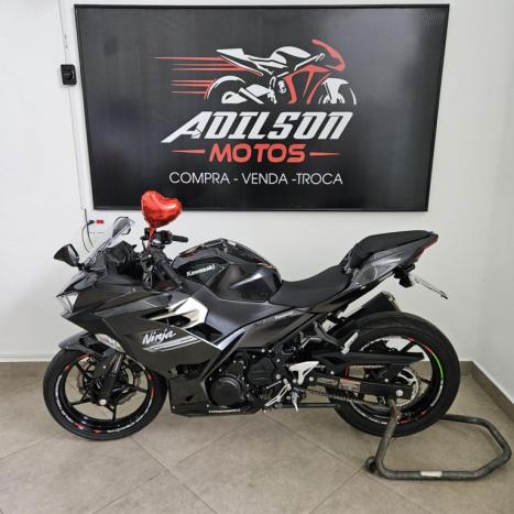 KAWASAKI Ninja 400 , Foto 6